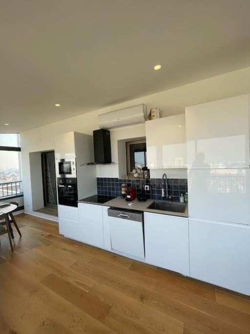 Penthouse / 2 Bedrooms In City Center Of Angers Esterno foto